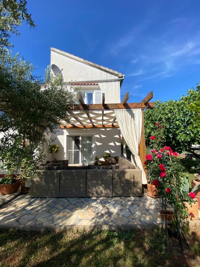 Beautiful Island House Ugljan Appartement Buitenkant foto